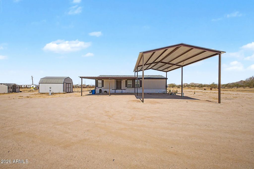 49084 W Huisatch Road, Maricopa