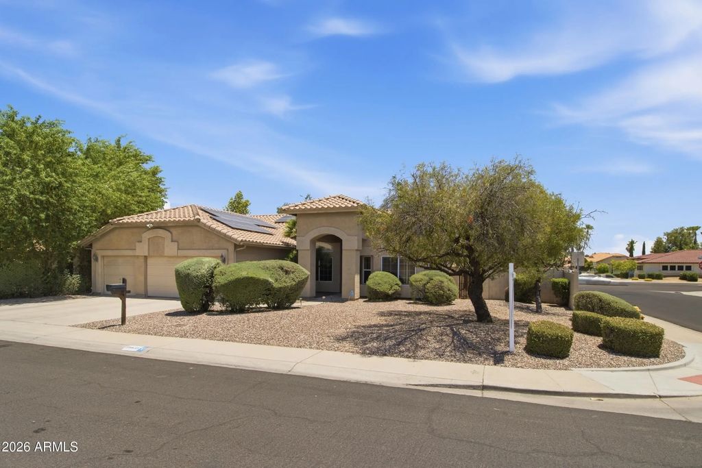16435 N 47th Place, Phoenix