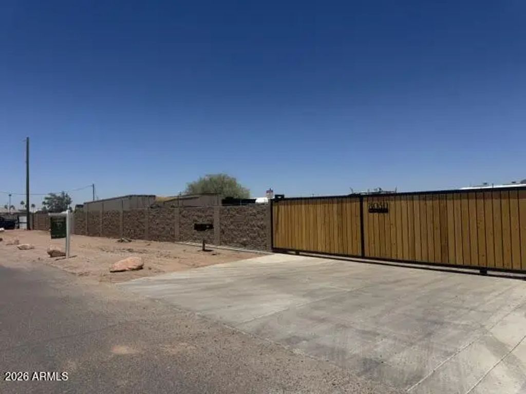 3090 W 4th Avenue, Apache Junction