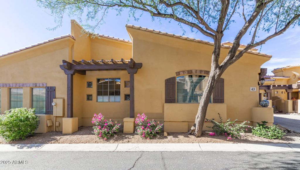 5370 S Desert Dawn Drive (unit 43), Gold Canyon