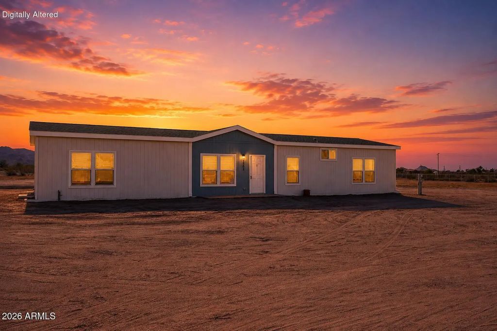 1362 N Ruby Road, Maricopa