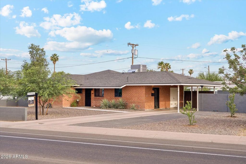 2011 W Campbell Avenue, Phoenix