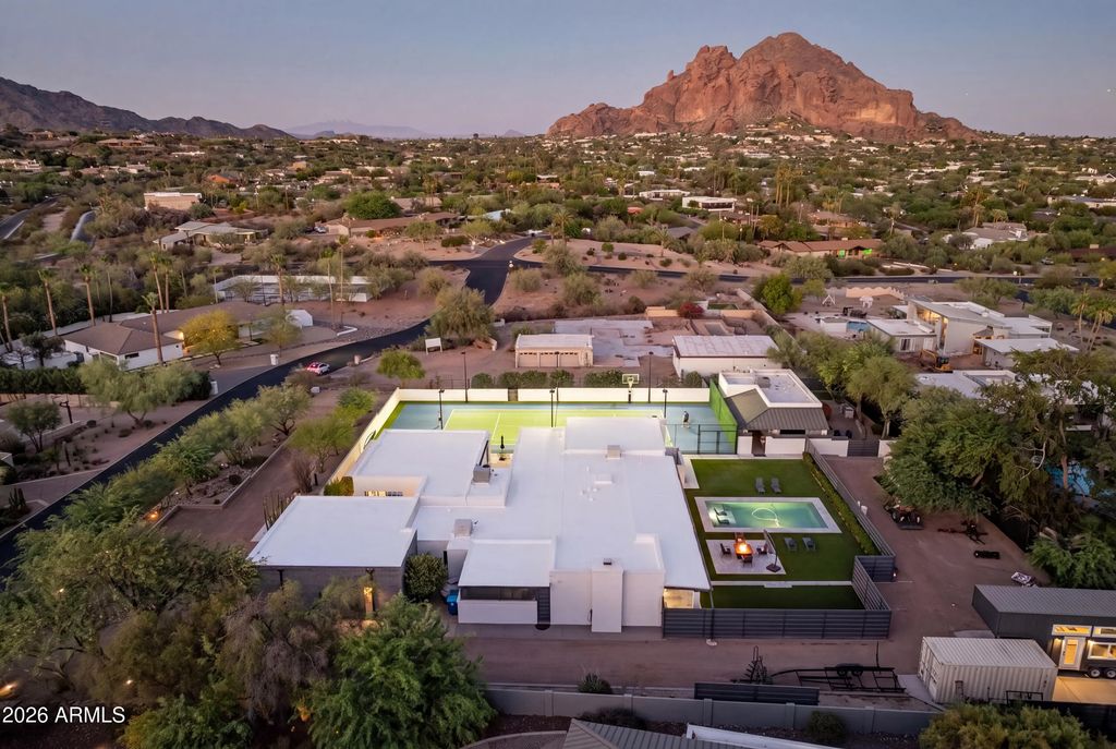 3915 E Rancho Drive, Paradise Valley
