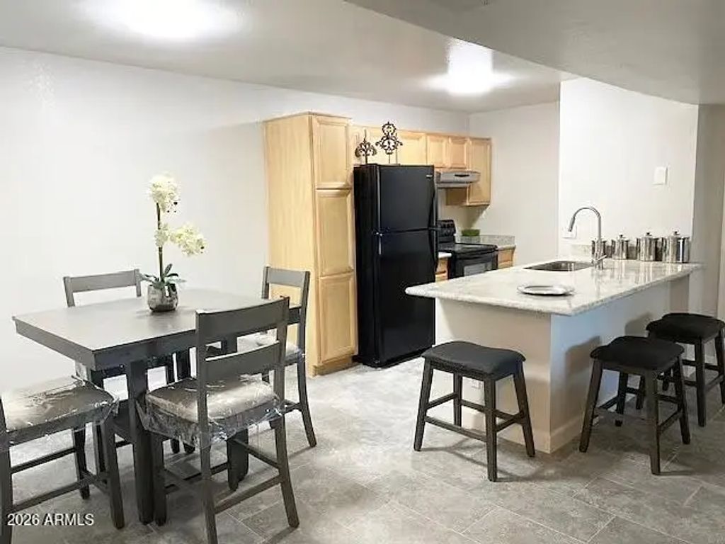 2938 N 61st Place -- (unit 219), Scottsdale