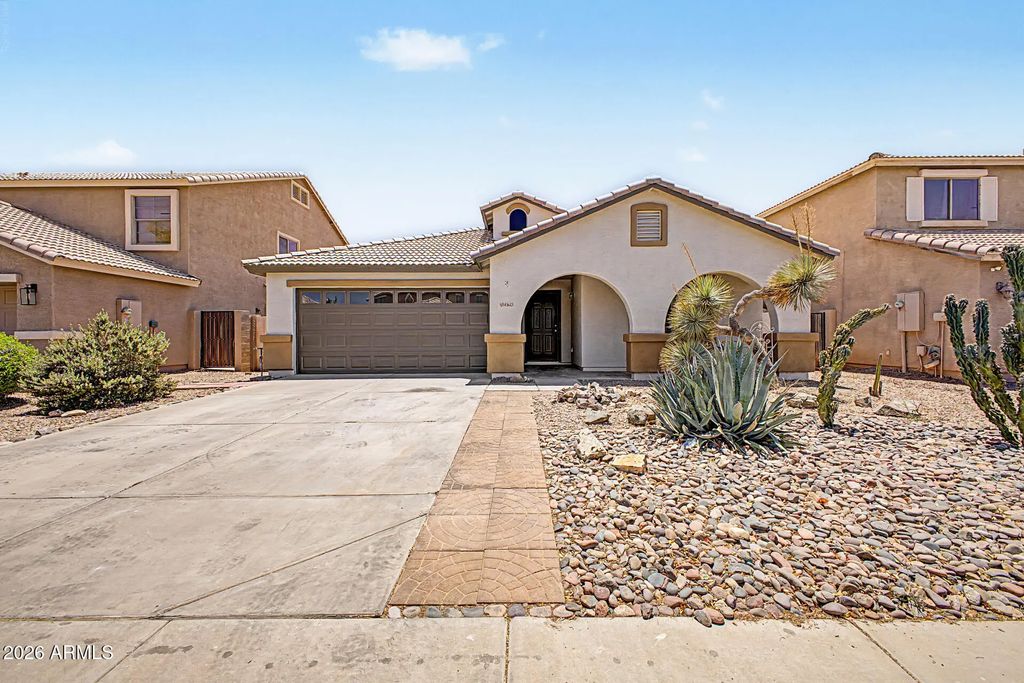 45613 W Dutchman Drive, Maricopa