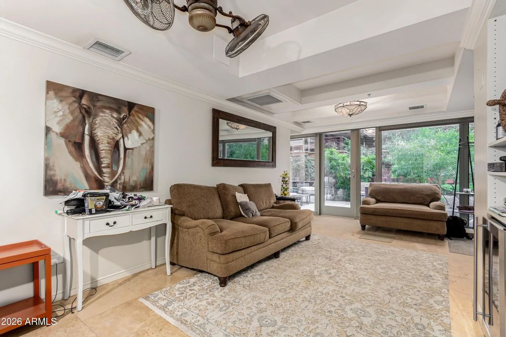 7137 E Rancho Vista Drive (unit 1008), Scottsdale