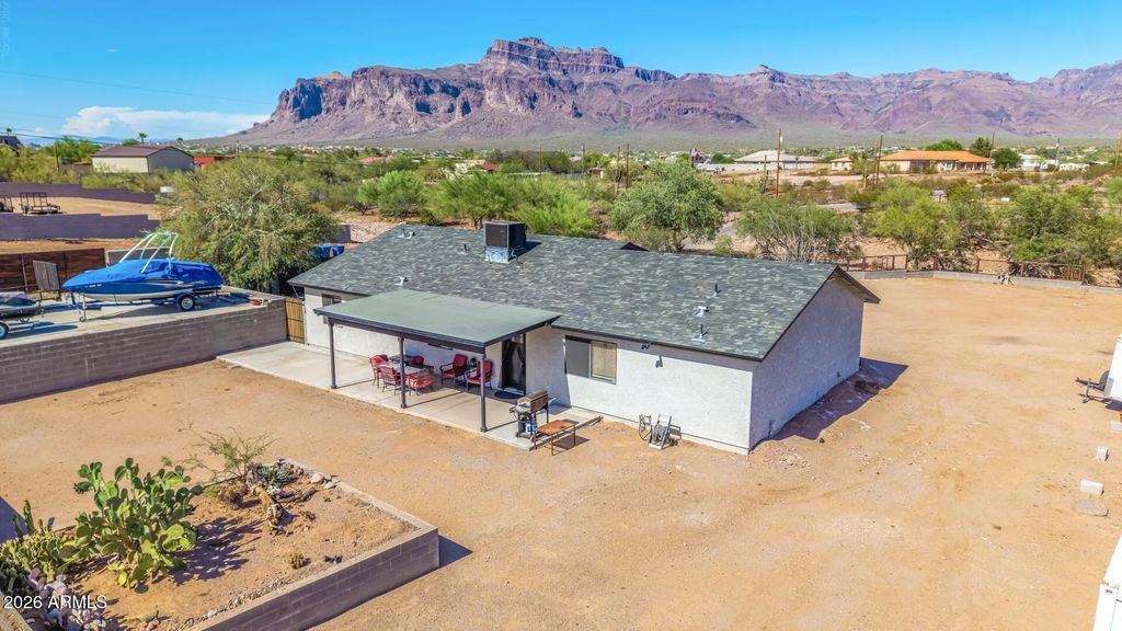 4863 E 18th Avenue, Apache Junction