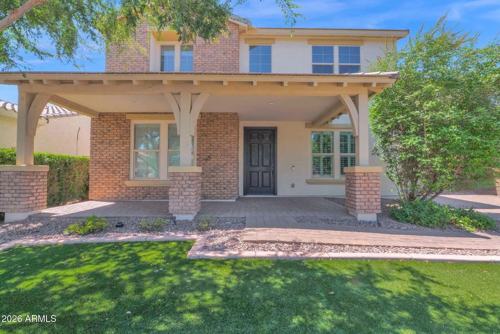 3647 E Blue Spruce Lane, Gilbert