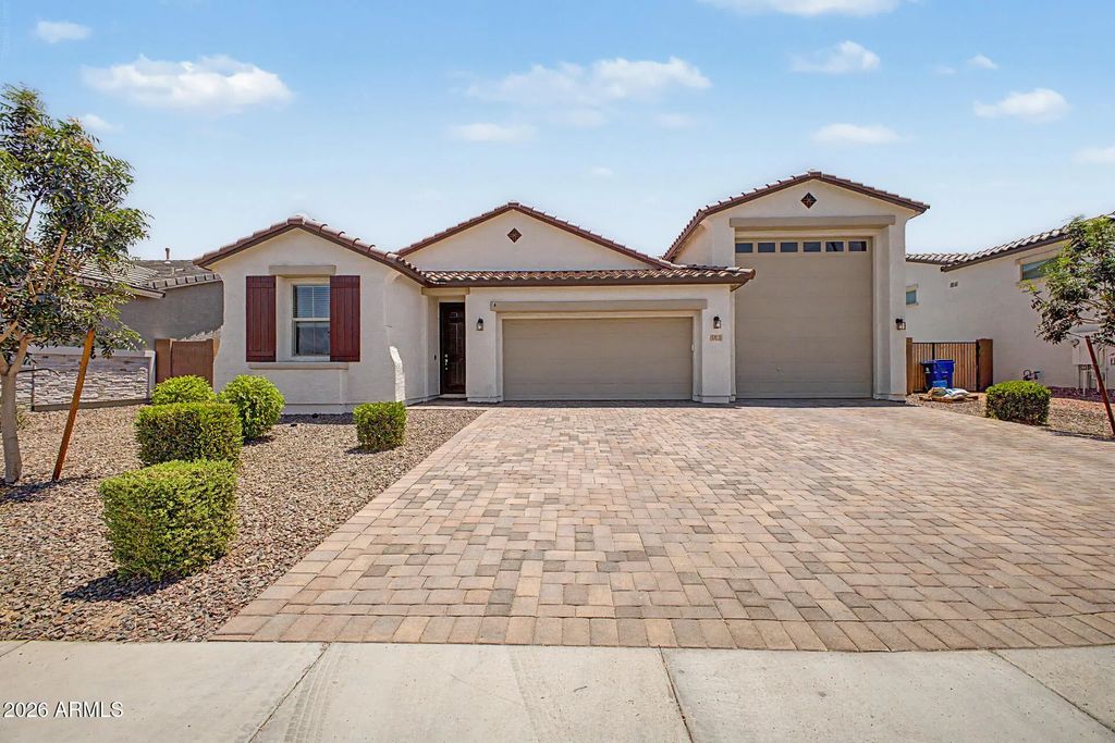 913 S 108th Avenue, Avondale