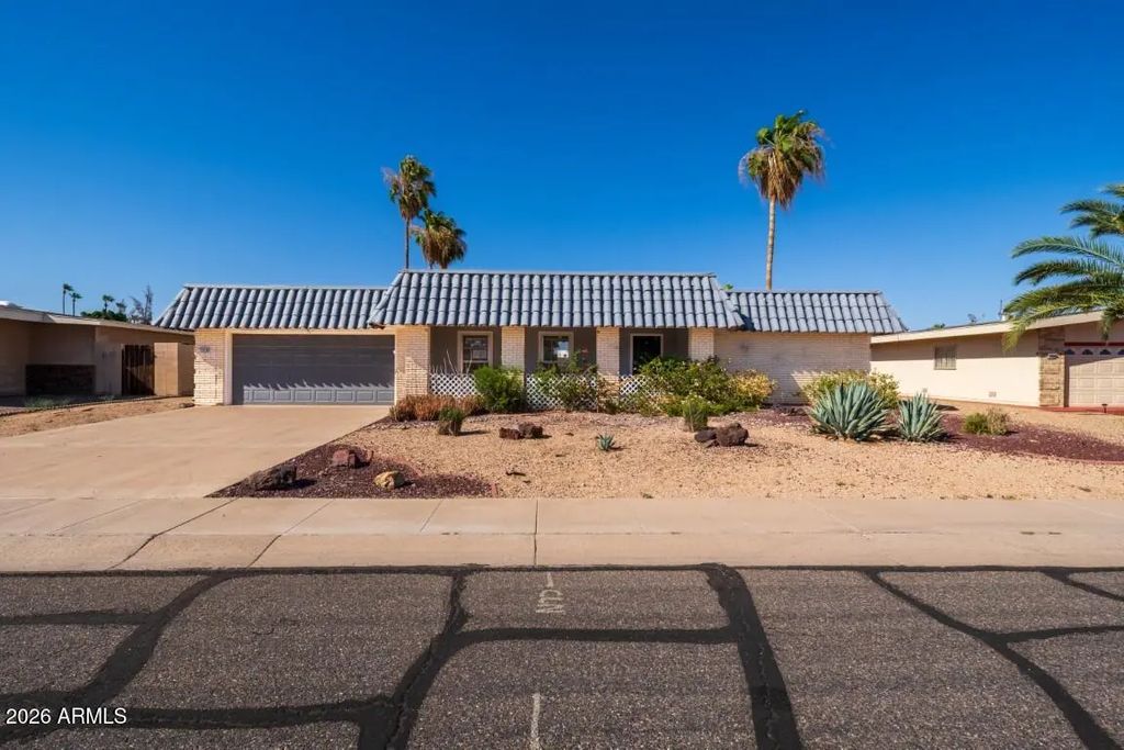 10706 W Pinion Lane, Sun City