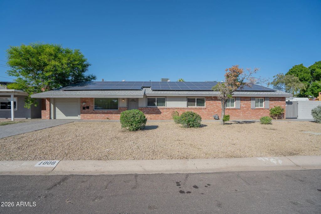 1008 E Citrus Way, Phoenix