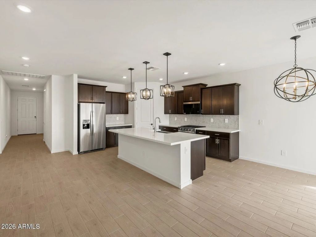 3870 N Patriot Way, Florence