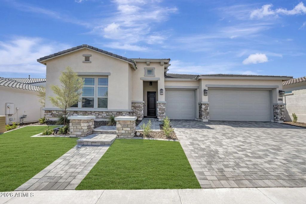 20215 W Luke Avenue, Litchfield Park