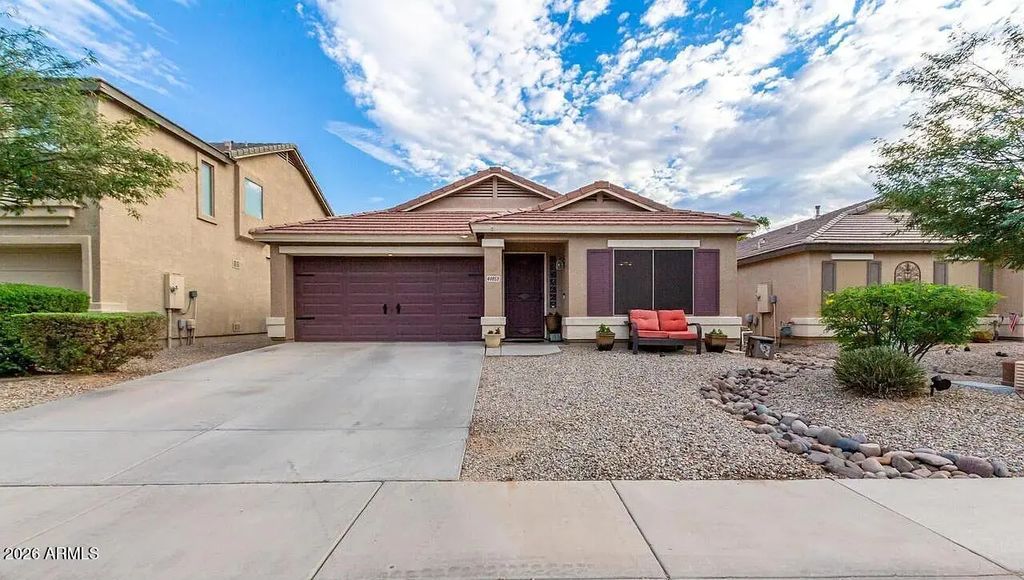 40853 W Sanders Way, Maricopa