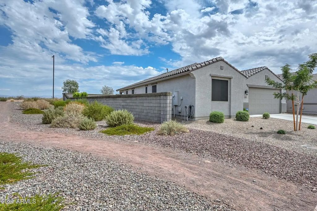 18390 W Monte Lindo Lane, Surprise