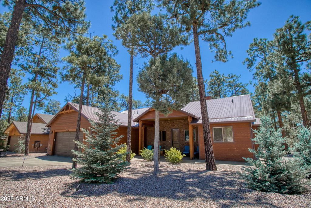 4594 Mountain Gate Circle, Lakeside