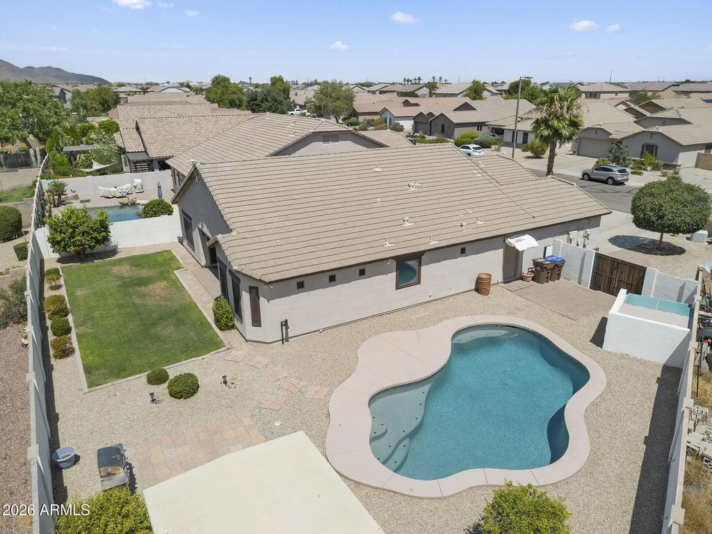 629 W Desert Valley Drive, San Tan Valley