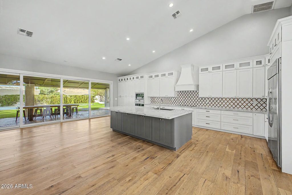 426 E Horseshoe Avenue, Gilbert