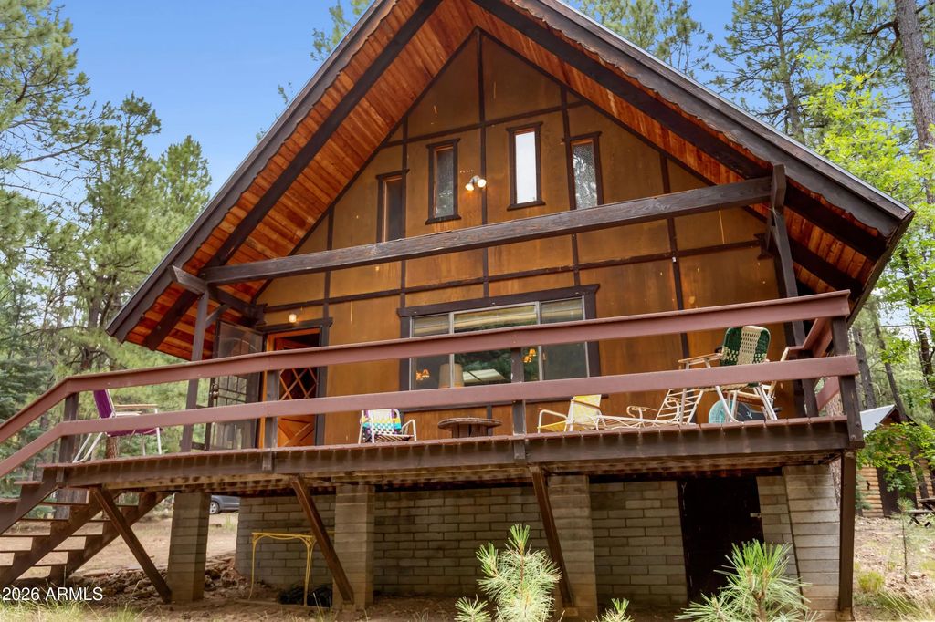 2716 Rim Loop, Forest Lakes