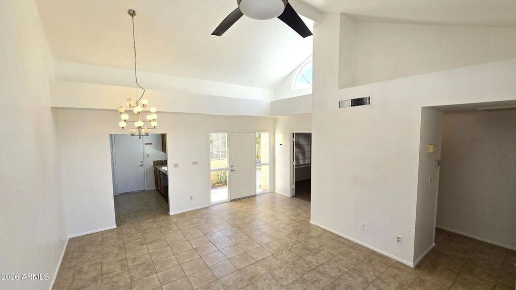 328 W Lodge Drive, Tempe