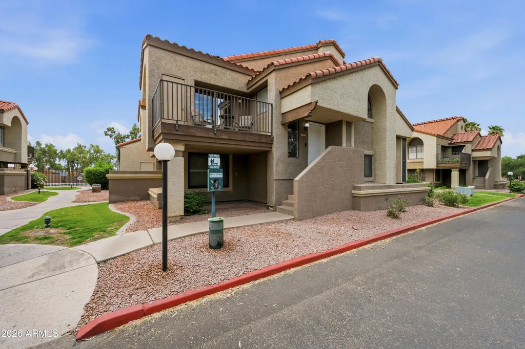 1905 E University Drive (unit 207), Tempe