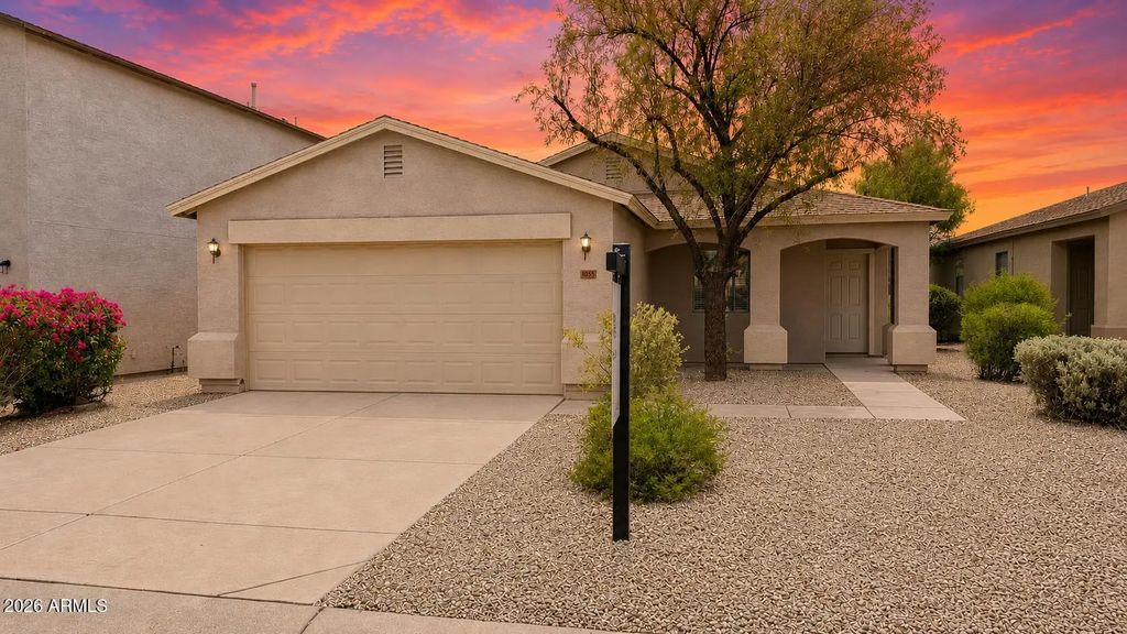 1055 E Desert Moon Trail, Queen Creek