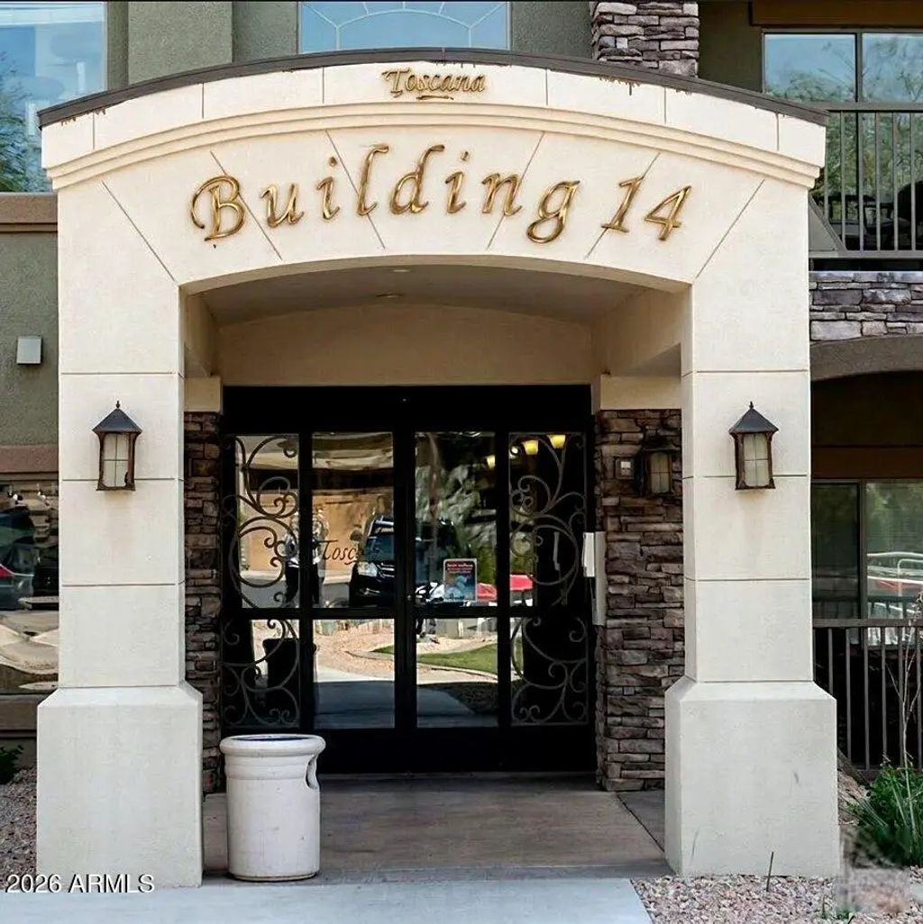 5350 E Deer Valley Drive E (unit 3249), Phoenix