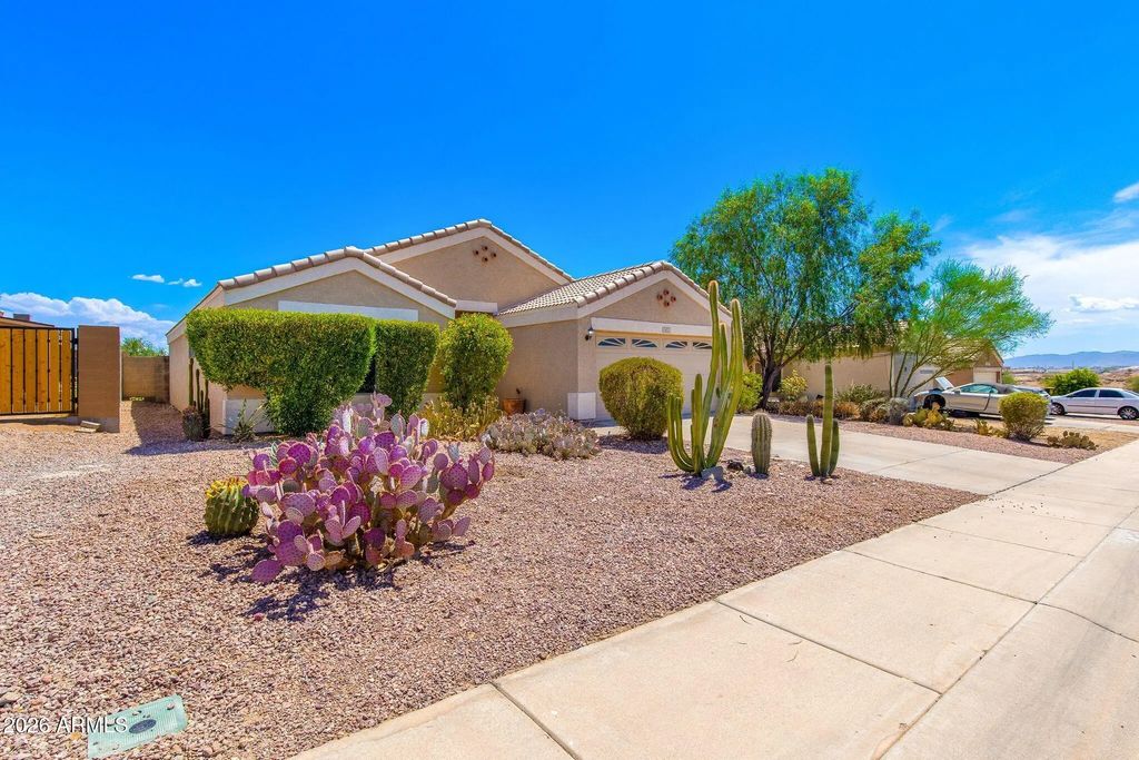 11173 W Manzanita Drive, Peoria