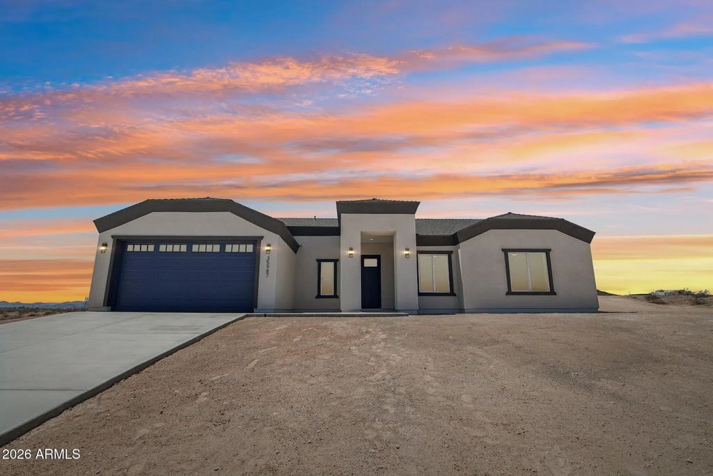 35987 W Sunland Avenue, Tonopah