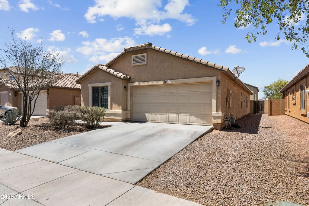 40442 W Thornberry Lane, Maricopa
