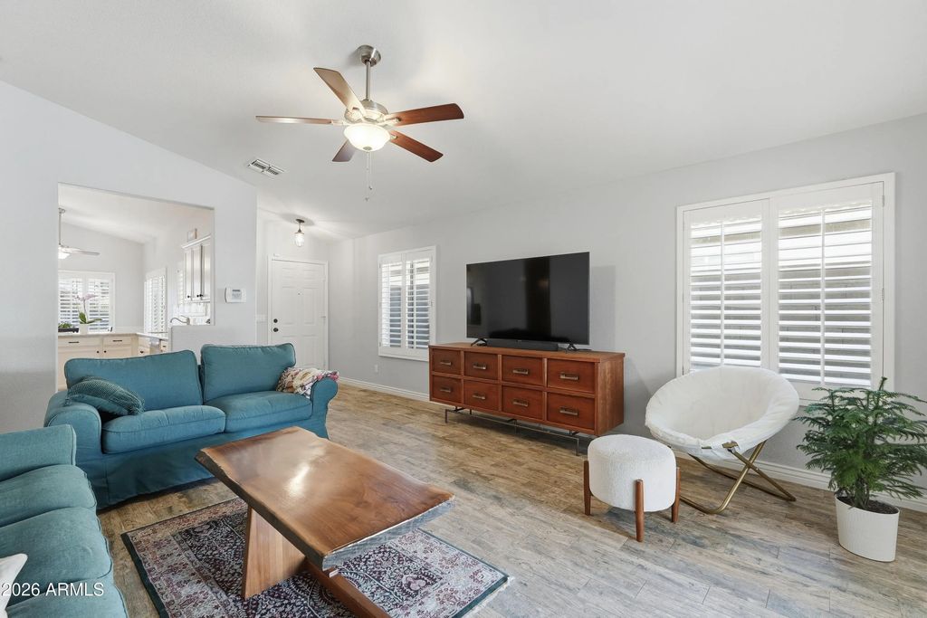3611 W Charlotte Drive, Glendale