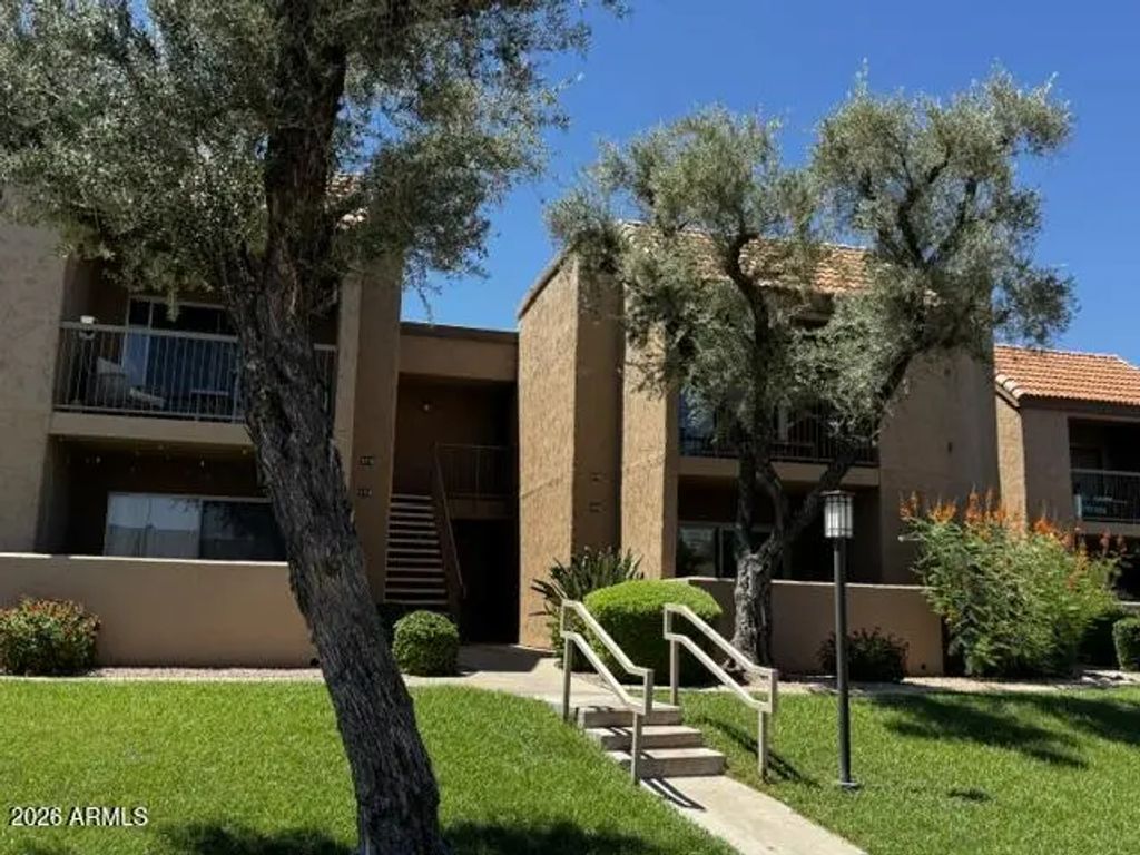 8260 E Arabian Trail (unit 176), Scottsdale
