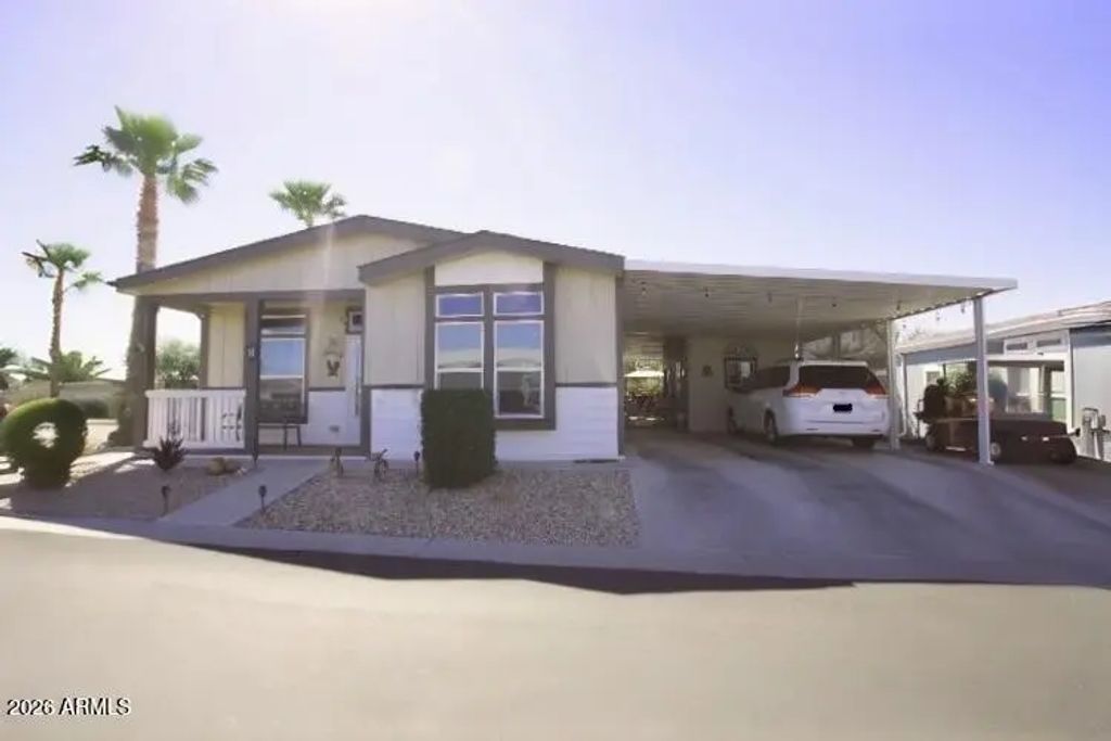 1837 N Thornton Road (unit Mh05), Casa Grande