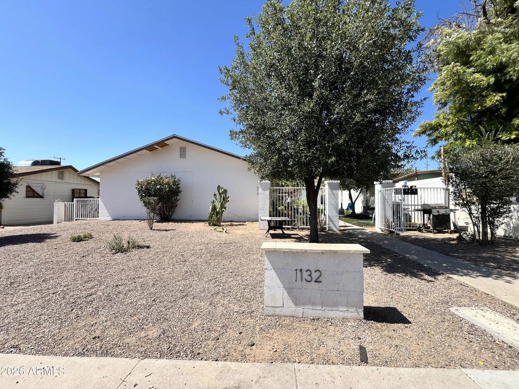 1132 W North Lane, Phoenix