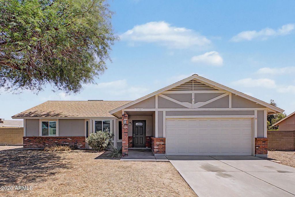 7055 E Gary Street, Mesa