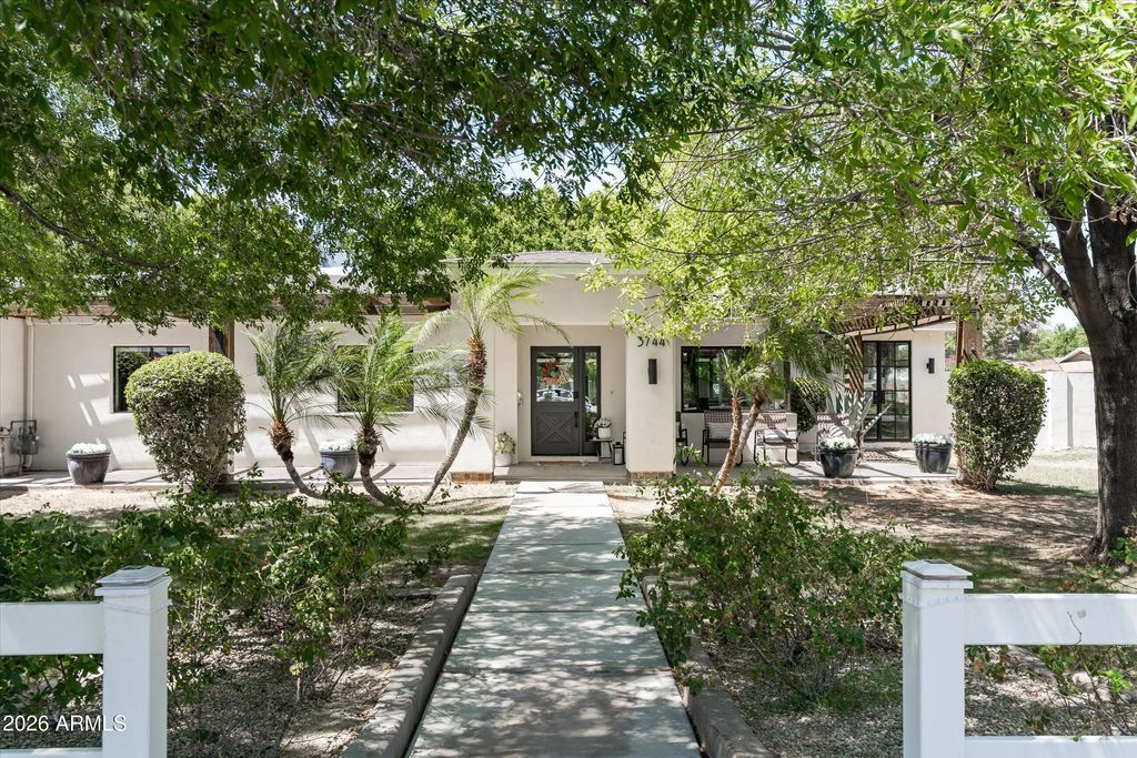 3744 E Turney Avenue, Phoenix