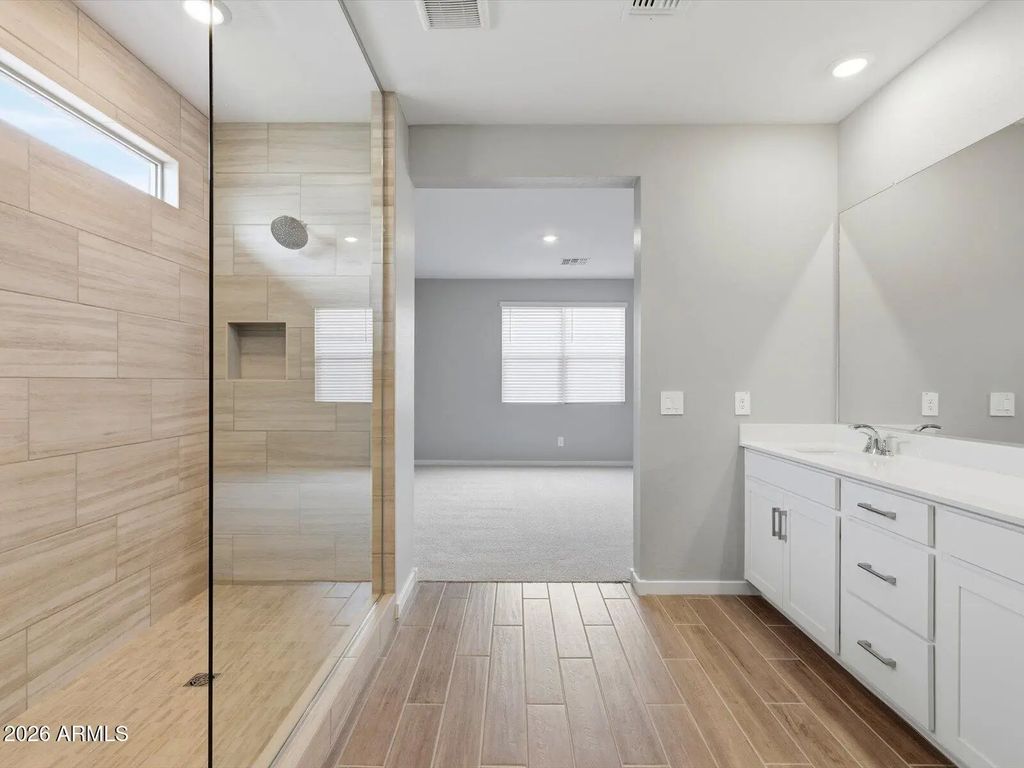 10807 W Jones Avenue, Tolleson