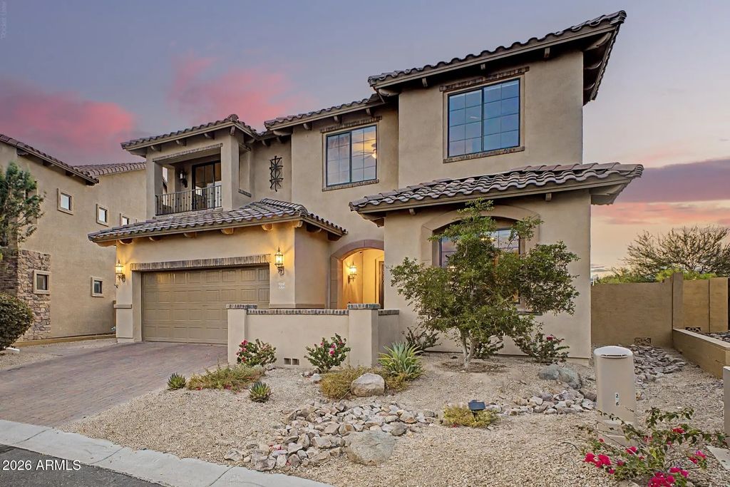 8216 E Jaeger Street, Mesa