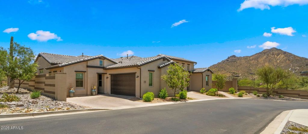 38500 N School House Road (unit 1), Cave Creek