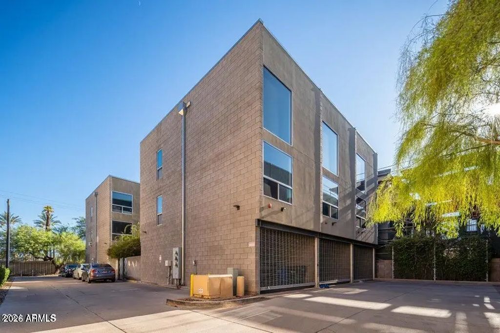 537 E Willetta Street (unit 4), Phoenix