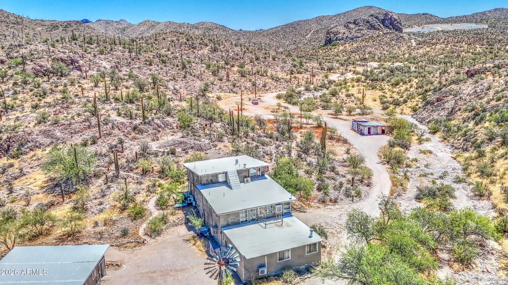 4516 N Elephant Butte Road, Queen Valley