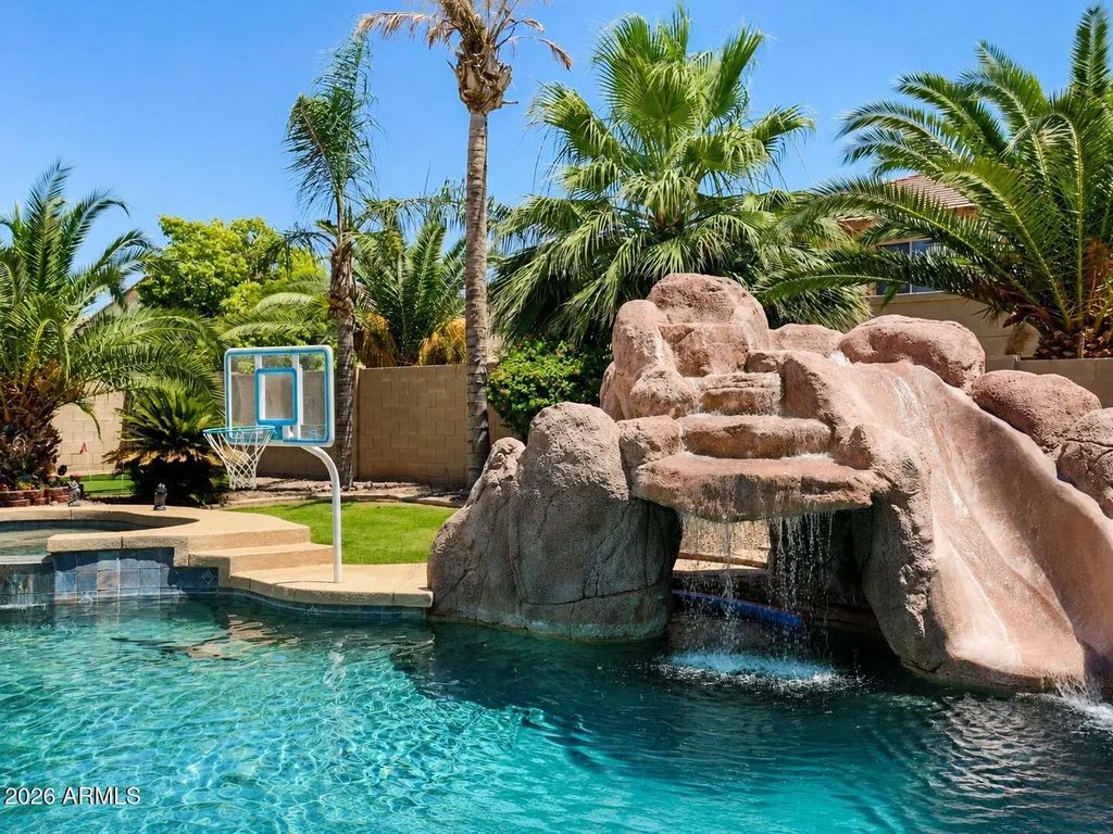 11401 E Sheridan Circle, Mesa