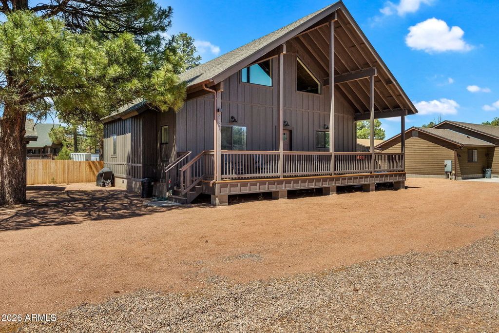2747 Senior Center Street, Overgaard