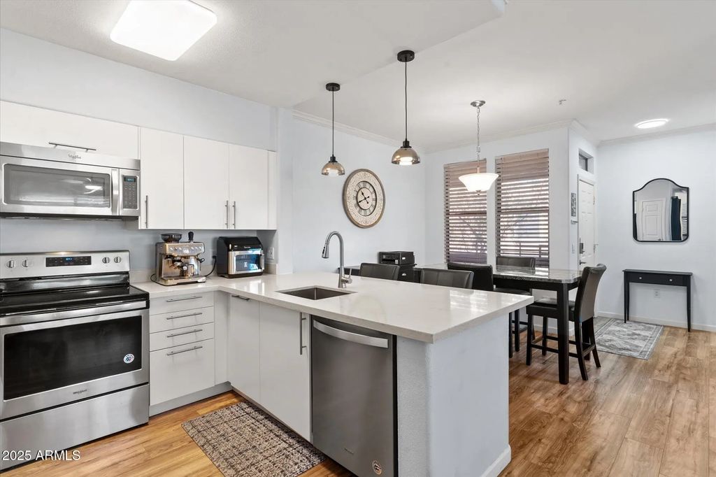 20100 N 78th Place (unit 2091), Scottsdale