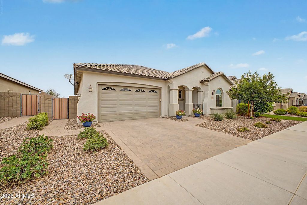 2844 W Roosevelt Drive, San Tan Valley