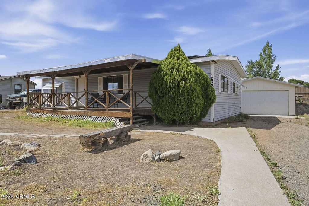 1620 Juniper Drive, Chino Valley