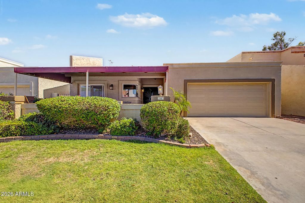 2322 S Rogers -- (unit 33), Mesa