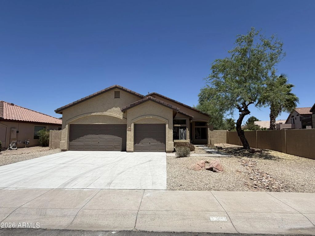 3395 S Colt Drive, Gilbert