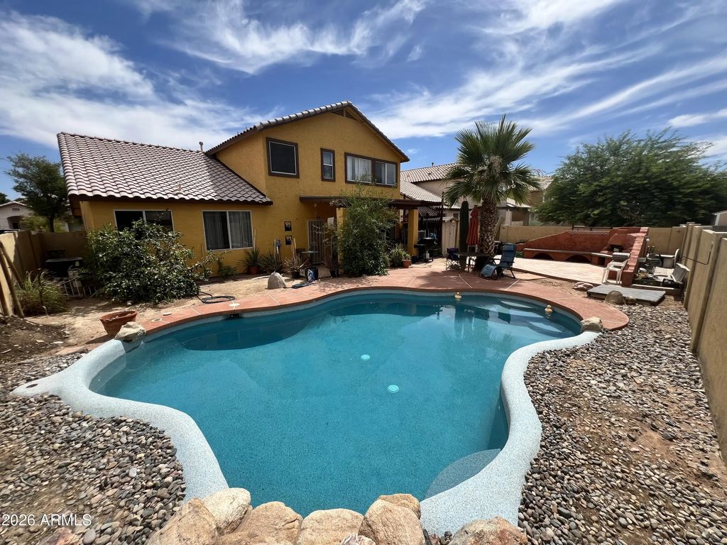 7972 W Rancho Drive, Glendale
