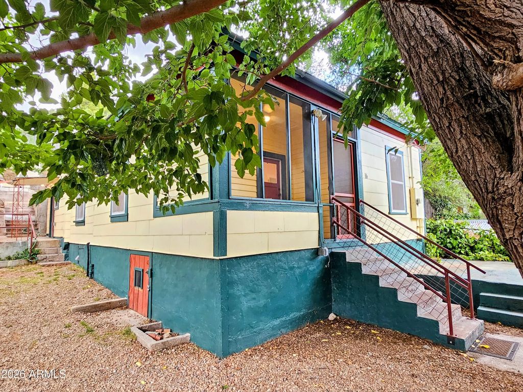 16 Wood Canyon, Bisbee